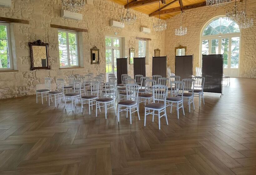 فندق Château Gassies
