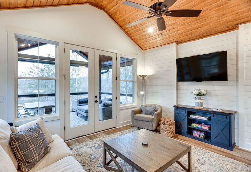 Lakefront Retreat At Waters Edge W/ Fire Pit!