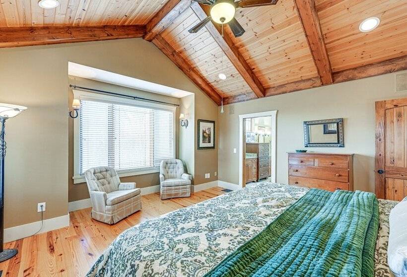 Mountain View Georgia Cabin W/ 2 Decks