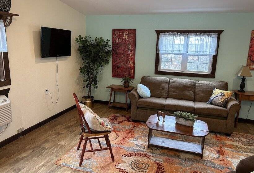 膳宿费 Dragonfly Meadows Guesthouse