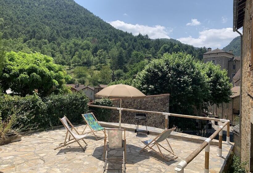 膳宿费 Gite Avec Terrasse