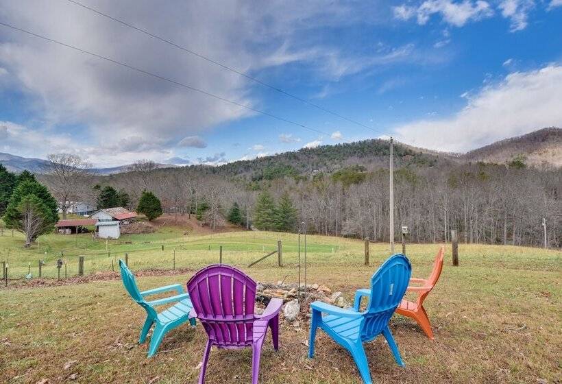 Pet Friendly Otto Home   Fire Pit & Mountain Views