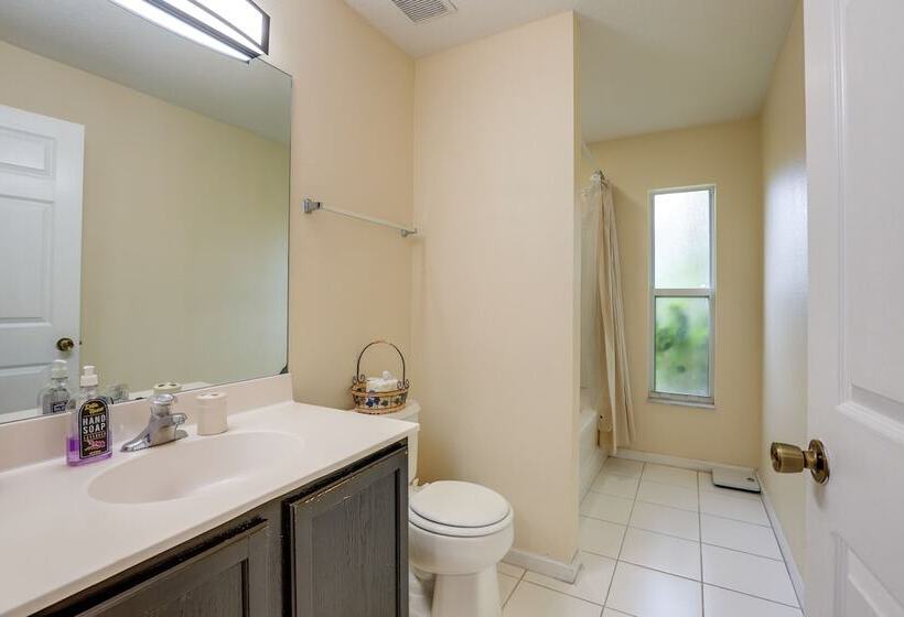 Pet Friendly Port St Lucie Home ~ 5 Mi To Marina!