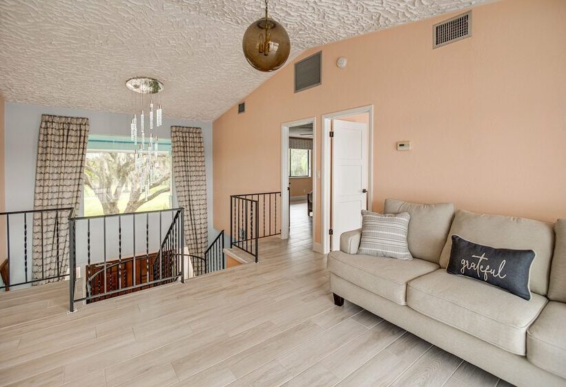 Riverfront Fort Myers Estate W/ Boat Dock & Lift!