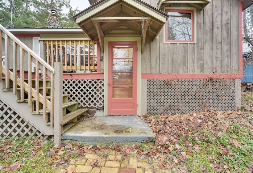 Secluded Wisconsin Cottage W/ Nearby Lake Access