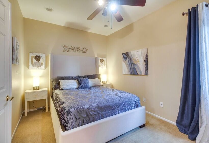 Spacious Indio Home W/ Patio & Community Pools