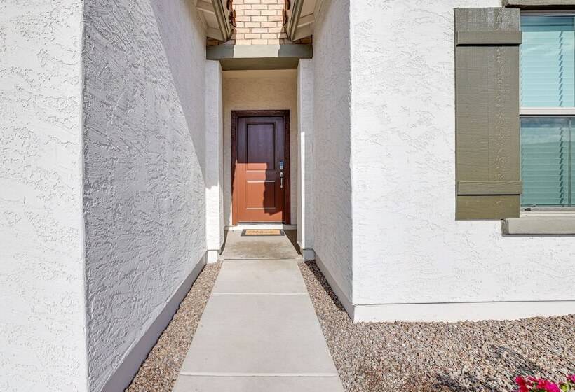 Spacious Maricopa Vacation Home ~ 4 Mi To Downtown