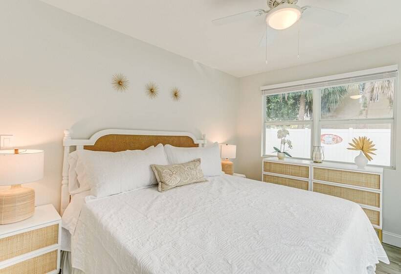 Heated Pool + Backyard: North Palm Beach Retreat!