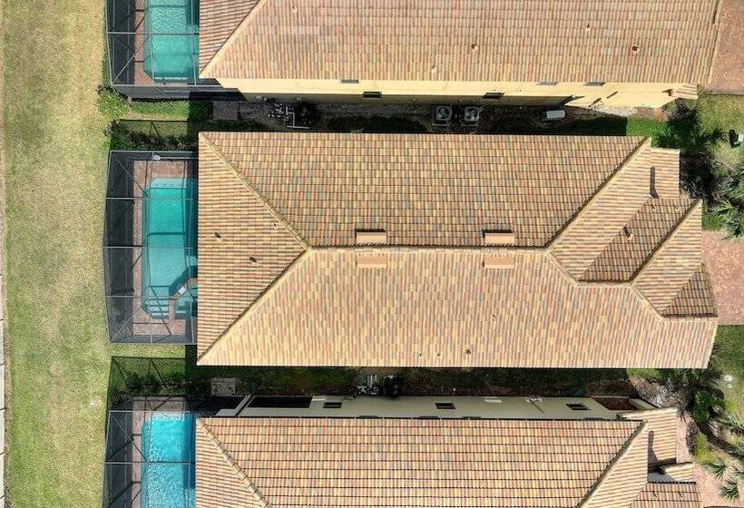 Summer Solstice @ Windsor Westside By Shine Villas #114