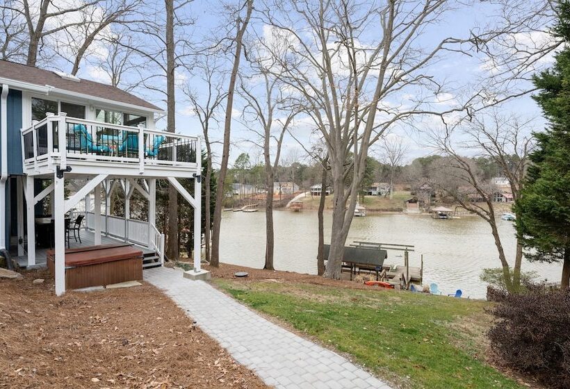 Tree Top Get Away By Avantstay Amazing Lake View