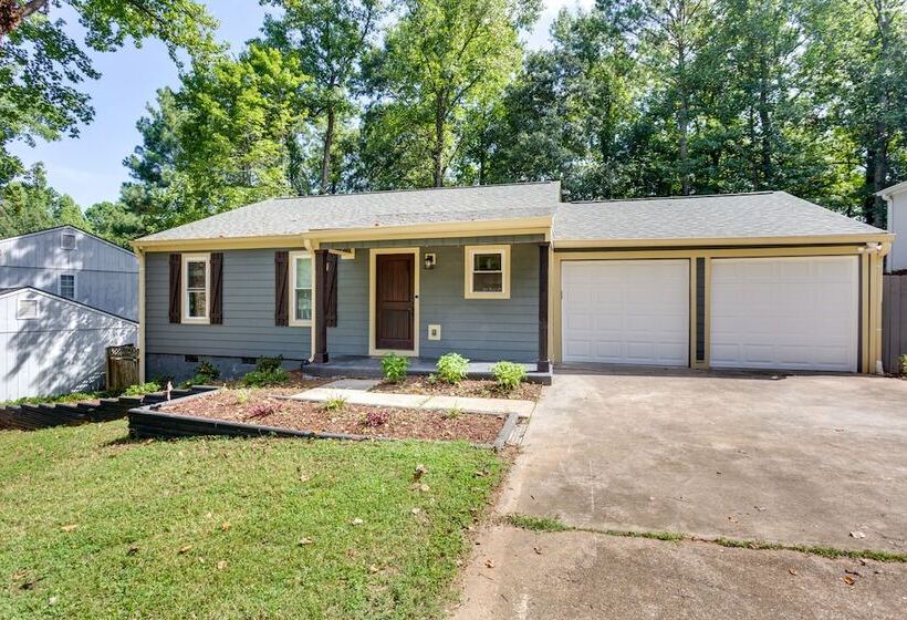 Charming Alpharetta Home W/ Spacious Yard!