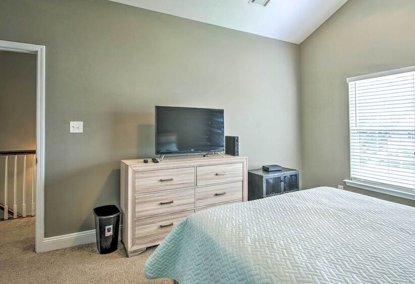 Charming Grovetown Home ~ 15 Mi To Augusta!