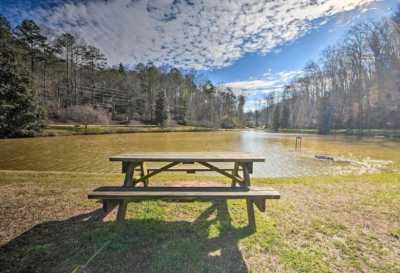 Dreamy Ellijay Resort Cabin W/ Game Room & Decks!