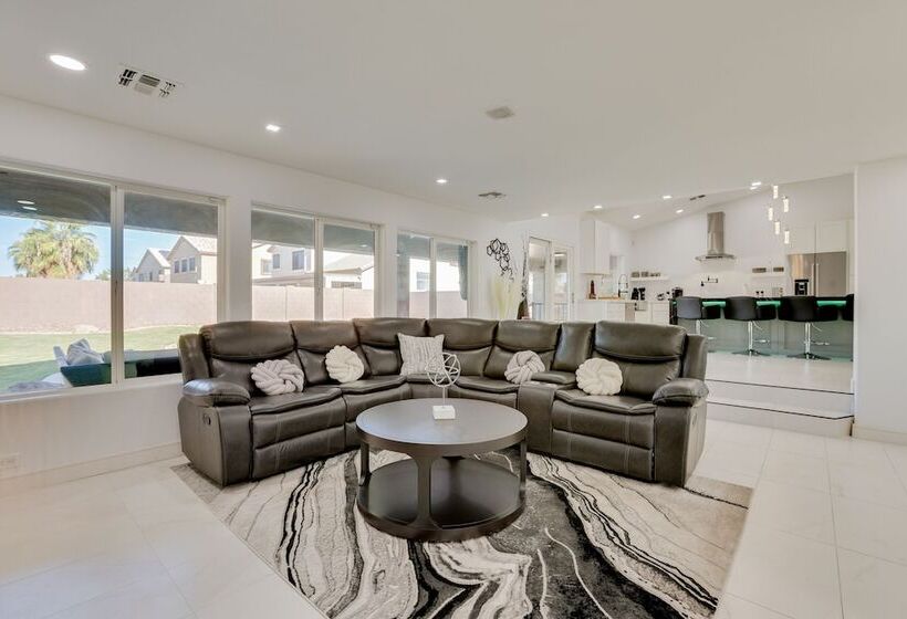 Glendale Home W/ Fire Pit Near State Farm Stadium!