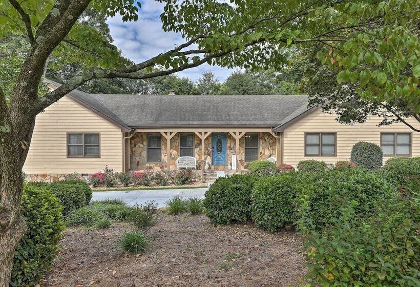 Inviting Duluth House W/ Deck   22 Mi To Atl!