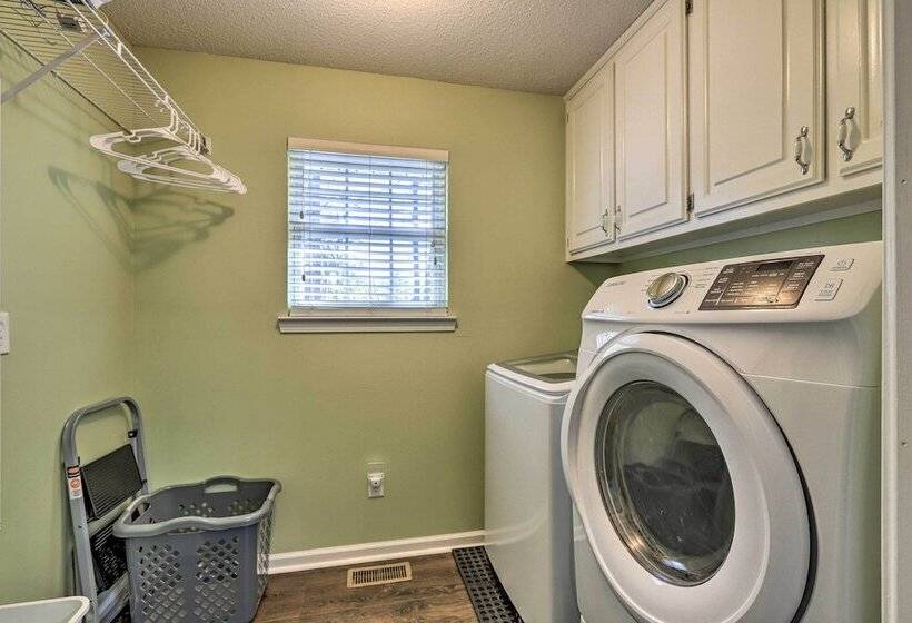 Lakefront Eatonton Home: Boat Dock + Fire Pit