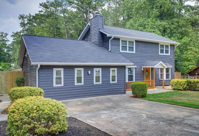 Riverdale Retreat W/ Private Pool & Game Room!