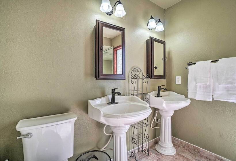 Luxury Living By Lake Chatuge W/ 10/10 Views!