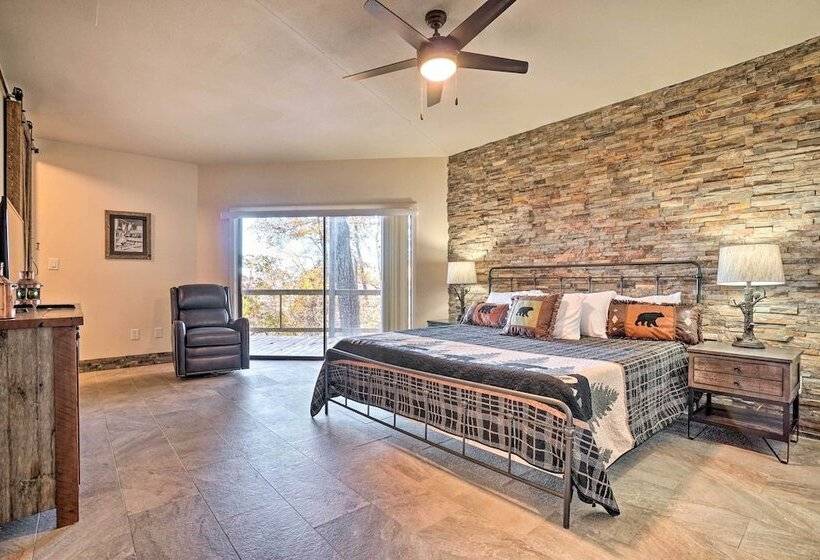 Luxury Living By Lake Chatuge W/ 10/10 Views!