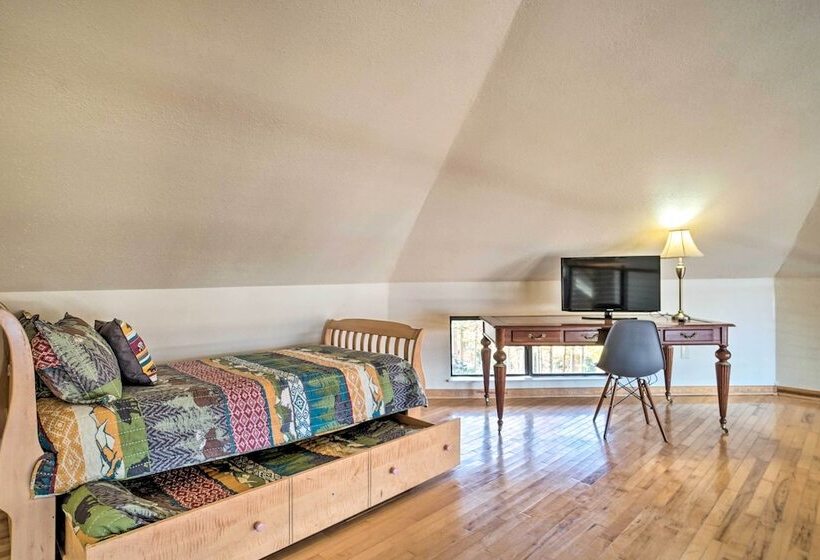 Luxury Living By Lake Chatuge W/ 10/10 Views!