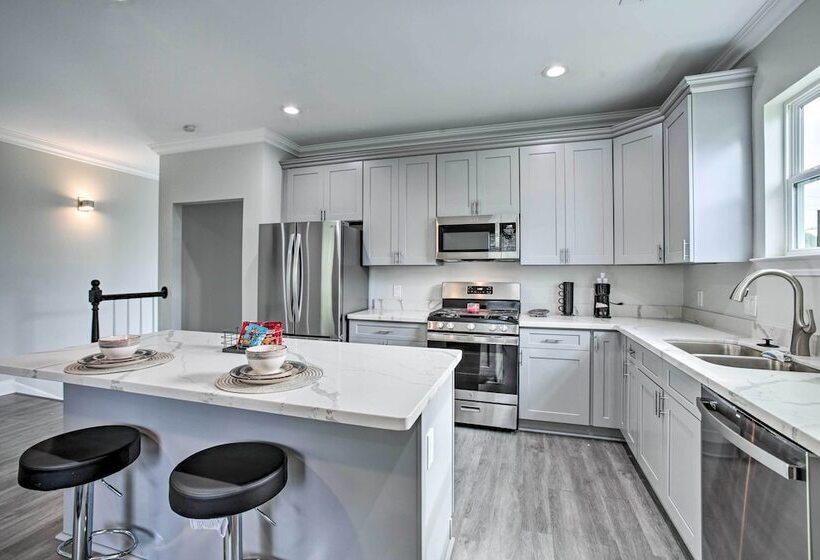 6 Mi To French Quarter: Modern New Orleans Gem