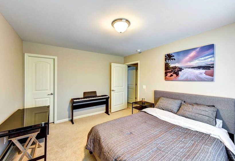 Modern Savannah Home: Backyard W/ Gas Grill