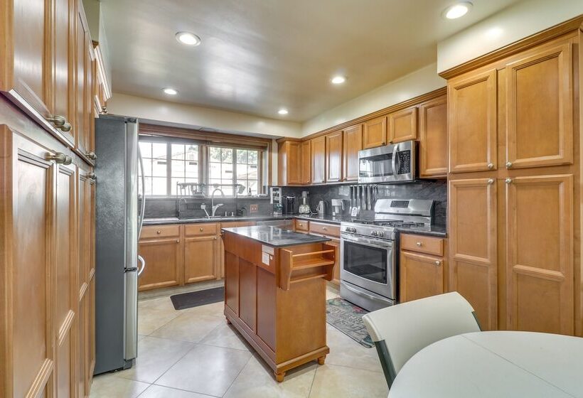 North Hills Home W/ Outdoor Entertaining Space