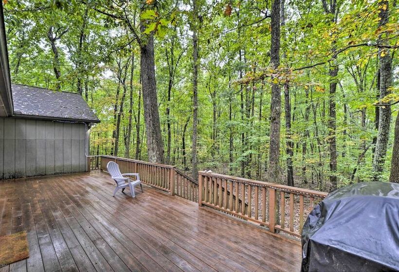 Peaceful & Secluded Home W/ Private Fire Pit!