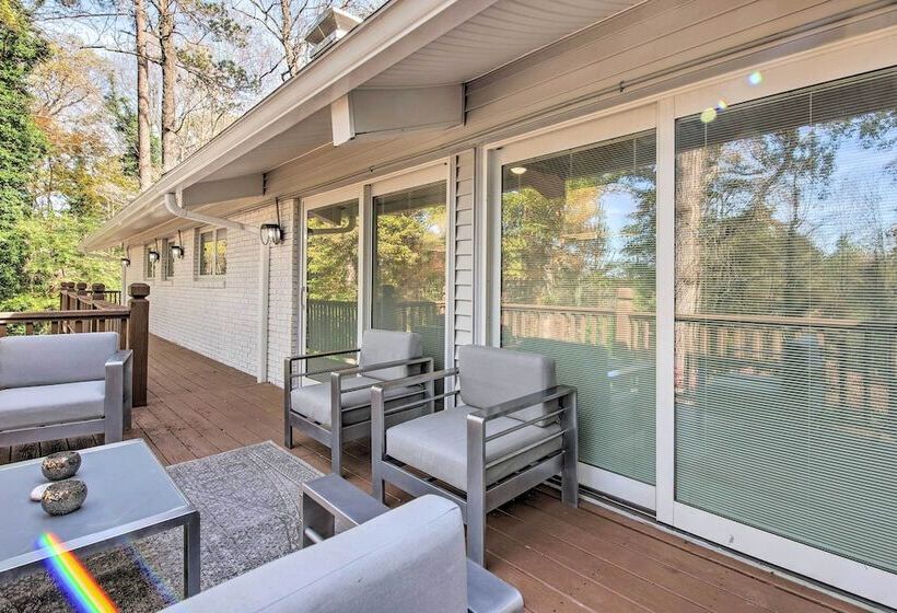 Peaceful Smyrna Home W/ Wood Burning Fire Pit