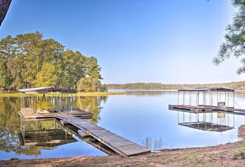 Peaceful Tignall Cabin On Strom Thurmond Lake!