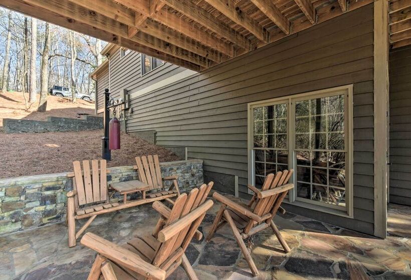 Plummer Lodge  In Big Canoe W/ Lake Access!