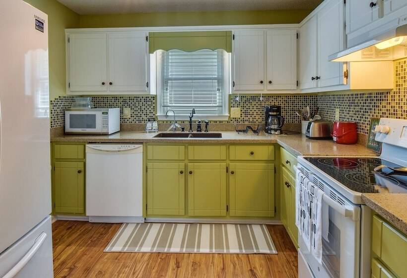 Quaint Athens Retreat ~ 5 Mi To Downtown!