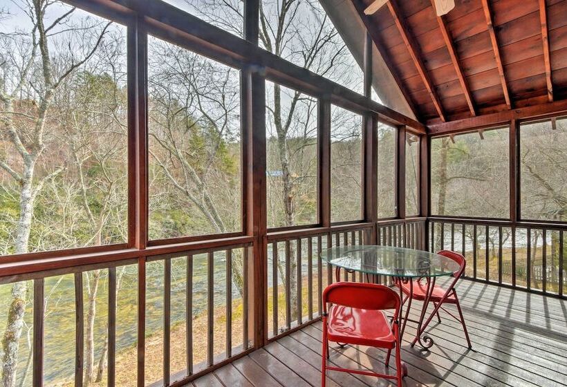 Riverbend Reserve  Cabin W/ Yard + Fire Pit!