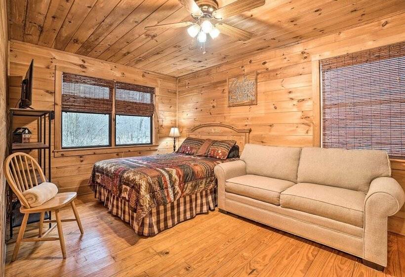 Riverfront Cabin W/ Hot Tub & Mountain Views!