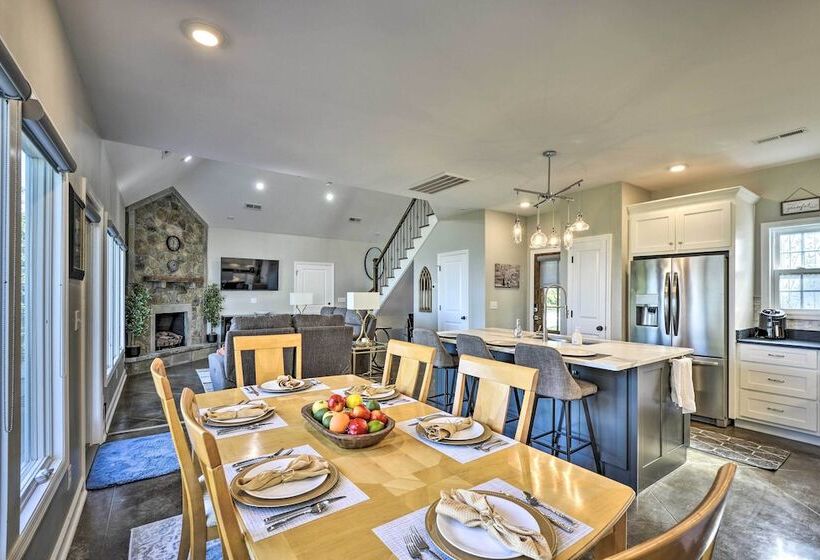 Scenic Sanctuary In Lookout Mountain W/ Views!