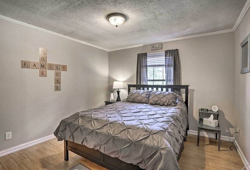 Secluded Rossville Retreat: 6 Miles To Chattanooga