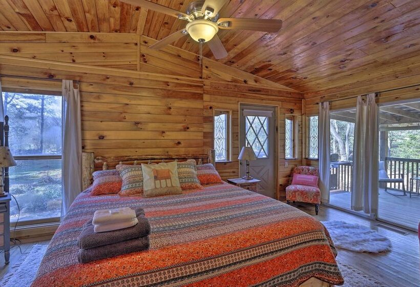 Serenity On The Creek Cabin + Hot Tub & Grill