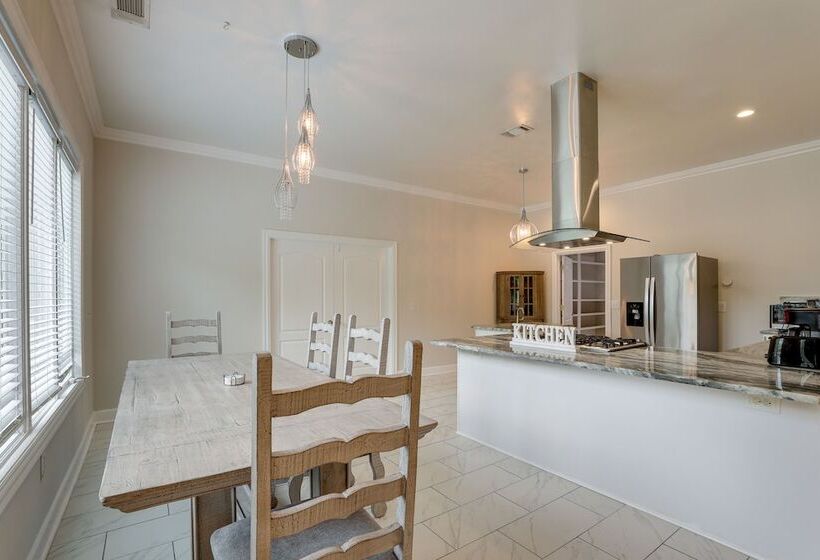 Single Story Home ~ 7 Mi To Old Towne Conyers!