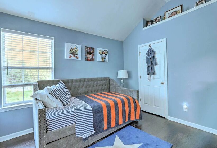 Snellville Abode < 9 Mi To Stone Mtn Park!