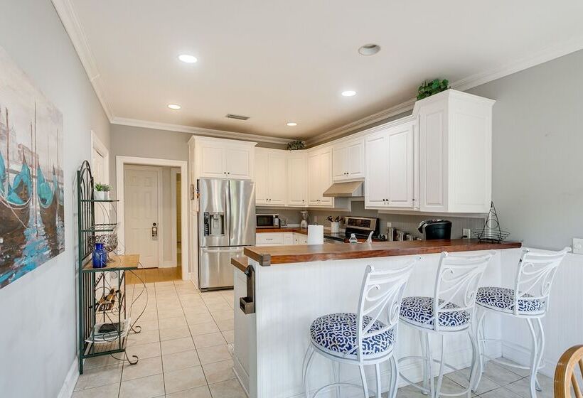 St Simons Island Vacation Rental: 5 Mi To Beach!