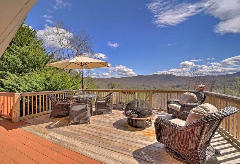 Stunning Sky Valley Home W/ Mountain Views!