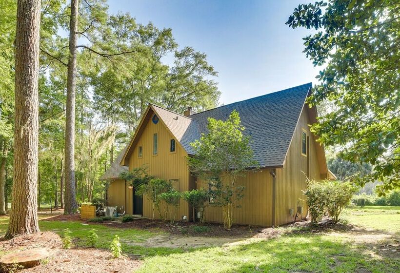 Stunning Valdosta A Frame Home With Private Pool!