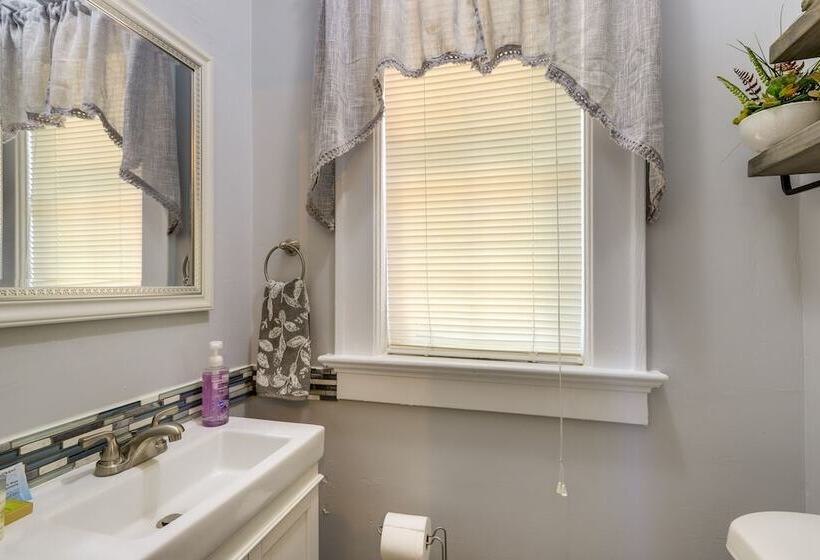 The Inn On Second    Jackson Family Home!