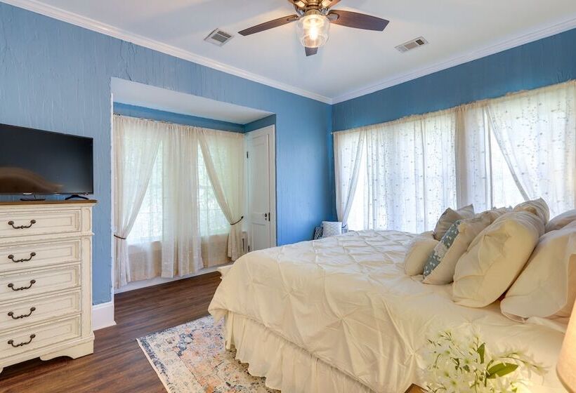 The Inn On Second    Jackson Family Home!