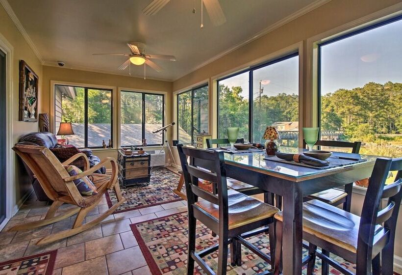 Waterfront Midway Home W/sunroom & Large Yard