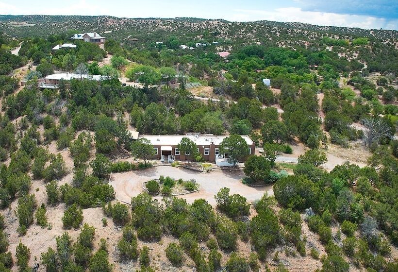 مبيت وإفطار Tesuque Outpost 3 Suites Mountain Views
