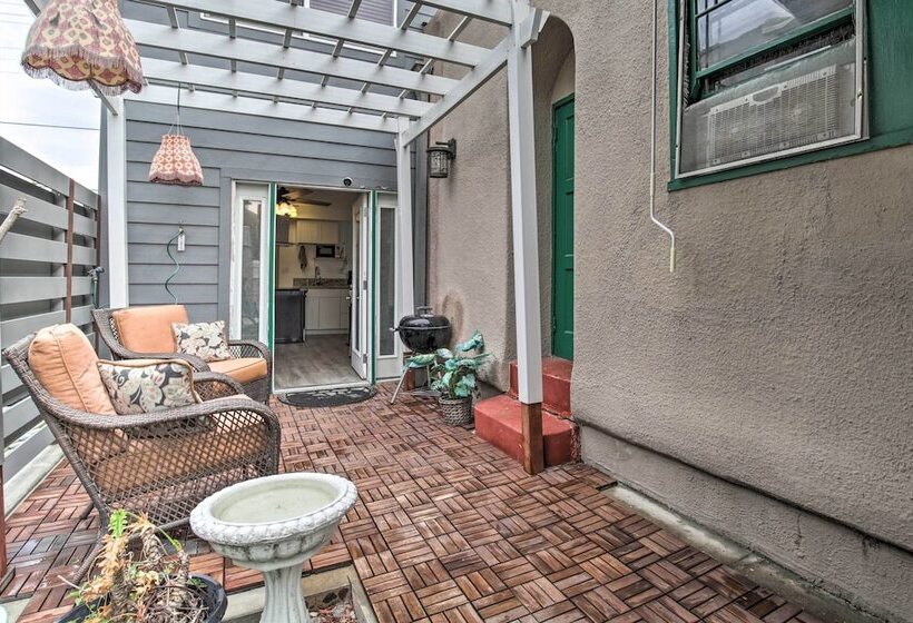 Charming Abode W/ Patio 5 Minutes To Balboa Park!