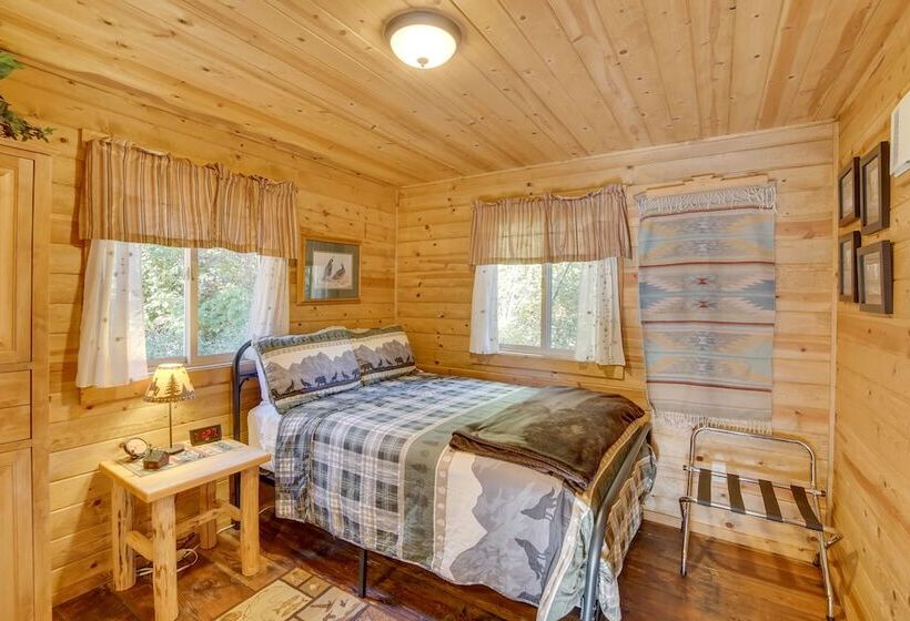 Cozy Easton Cabin On The Yakima River!