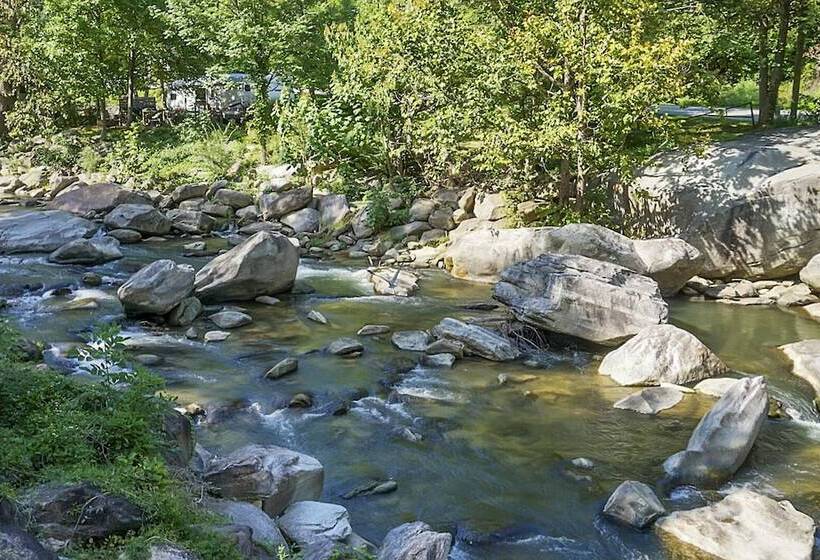 Hickory Falls Inn