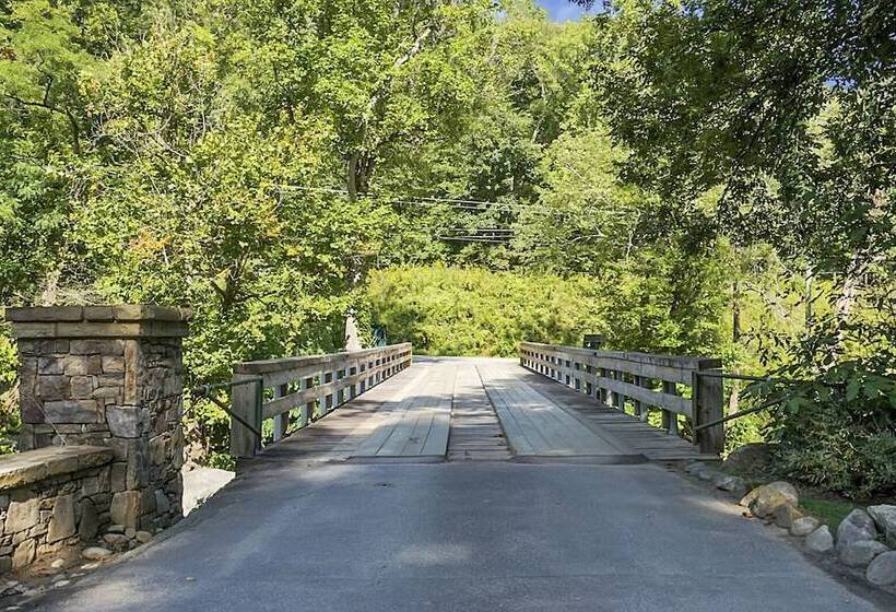 Hickory Falls Inn